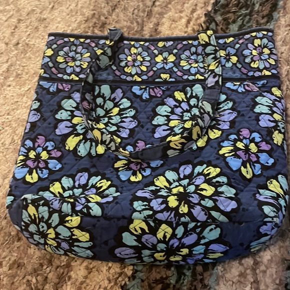Vera Bradley Bags Used In Good Condition Vera Tote Poshmark